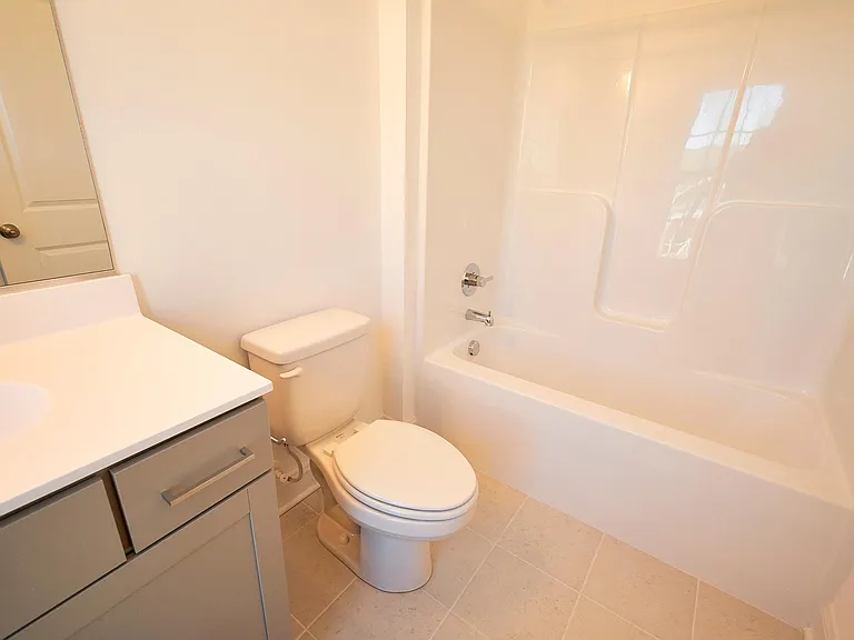 13868 Randolph Pond Ln — Photo 12