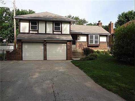 1st image of 2740 S 53rd St