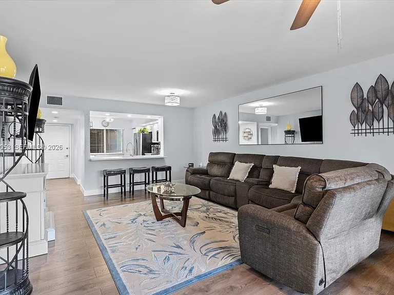 12500 SW 5th Ct #208M — Photo 34