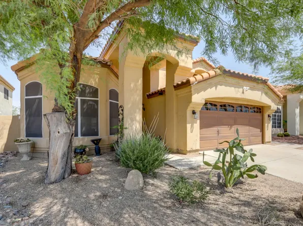 10173 S Santa Fe Ln, Goodyear, AZ 85338