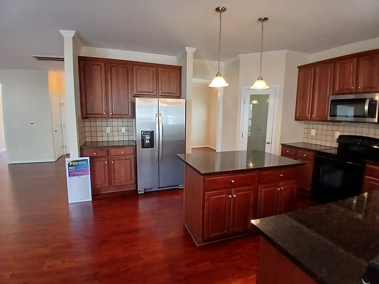 117 Station Dr — Photo 10