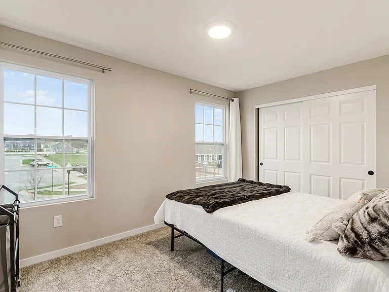 669 Habitat Way — Photo 32