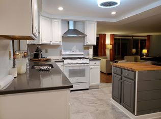 199 Dinnerbell Rd, Butler, PA 16002