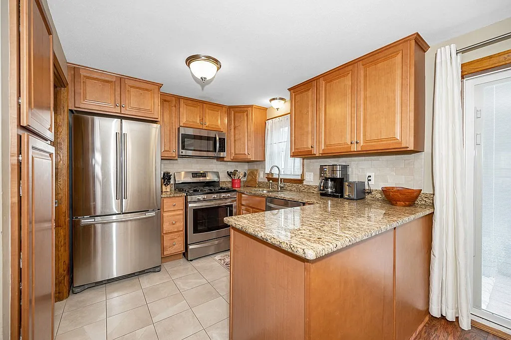 2 bed, 1.5 bath, 1568 sqft, $2,699 — Photo 1