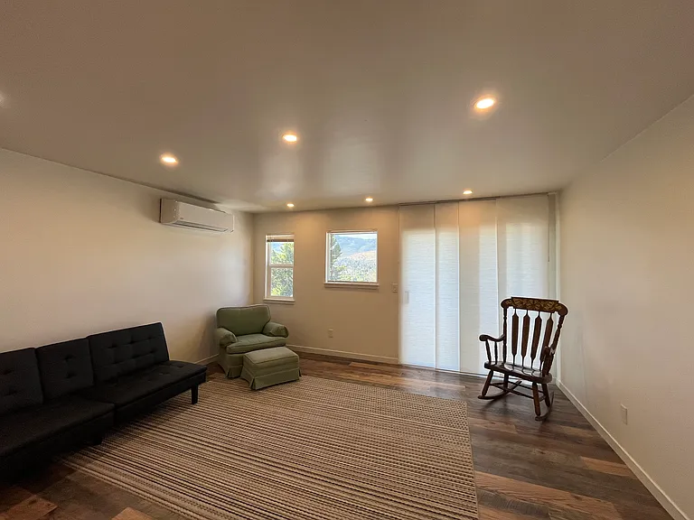 801 Sierra Vista Way #22 — Photo 3