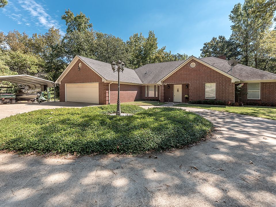 1st image of 825 County Road 2260