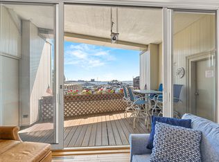 45-63 Atlantic Ave #4A, Boston, MA 02110