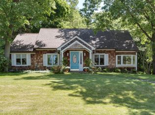 3311 Old Colony Rd, Kalamazoo, MI 49008