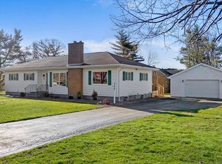 209 Louise St, Pictou, NS B0K 1H0