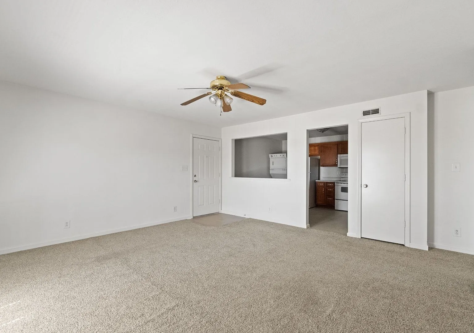 418 Jack Miller Blvd. — Photo 4