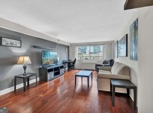 2479 Peachtree Rd NE APT 907, Atlanta, GA