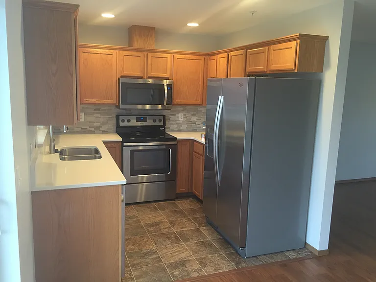2306 Herndon Dr — Photo 5
