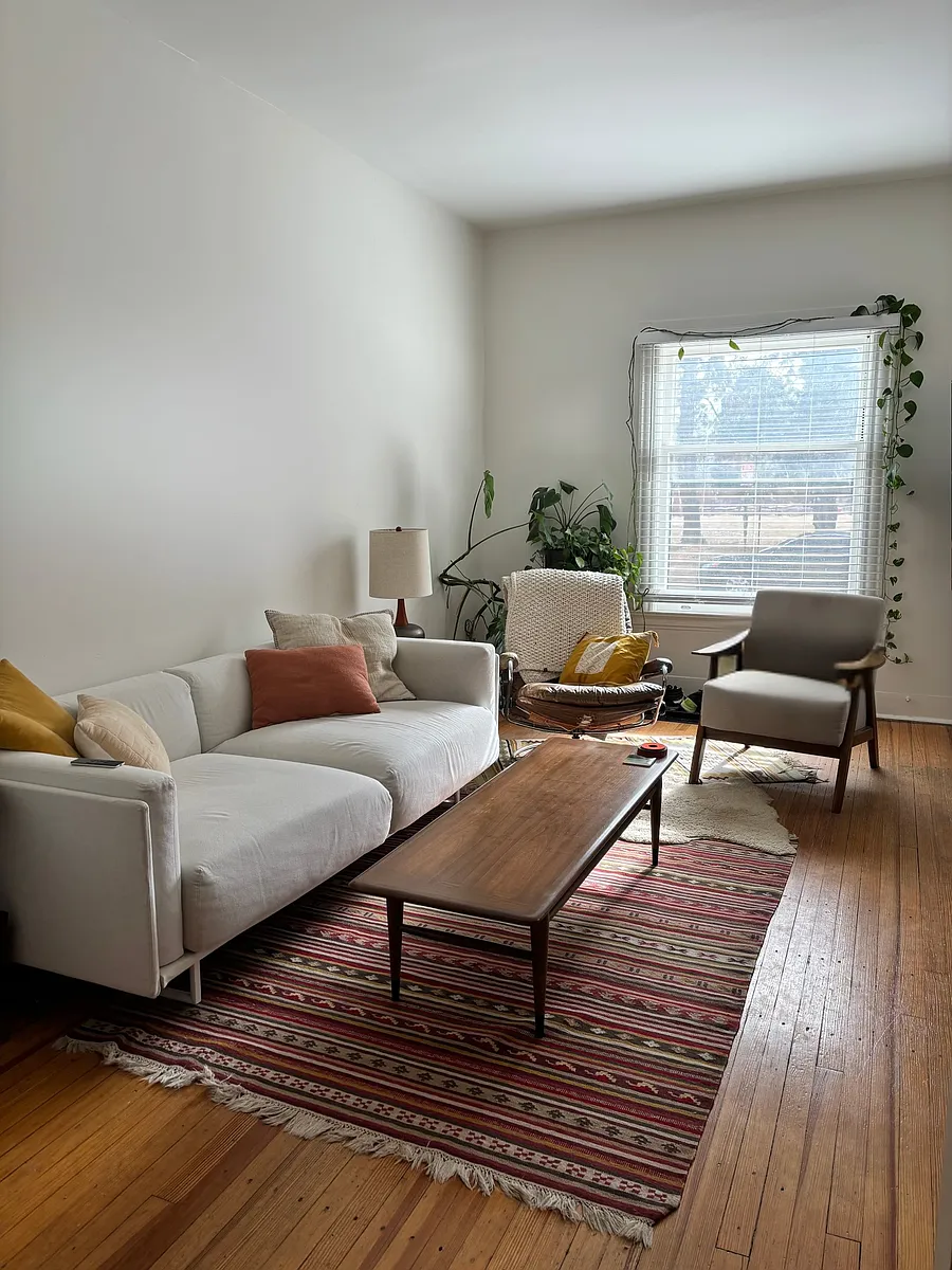 Building Photo - 311 W Irvington Pl