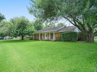 9802 Carlow Ln, La Porte, TX 77571