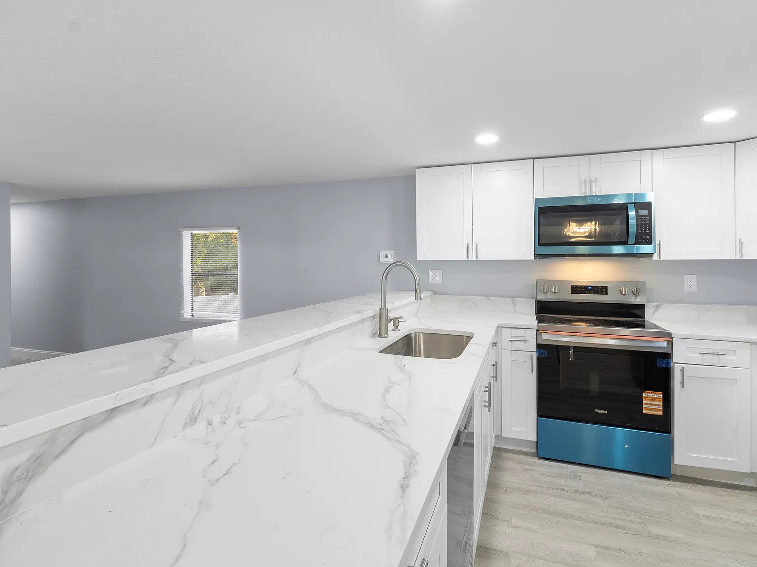 3 bed, 1100 sqft, $2,250 — Photo 1