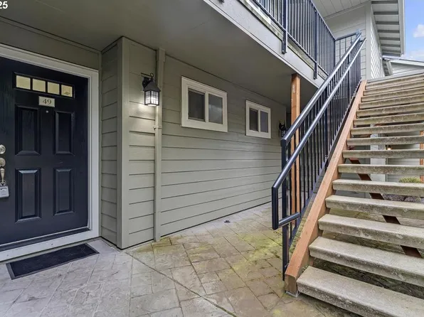 1922 NW 143rd Ave APT 49, Portland, OR 97229