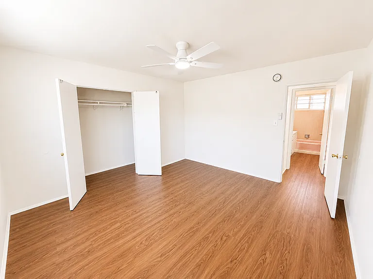 10250 W Camarillo St — Photo 8