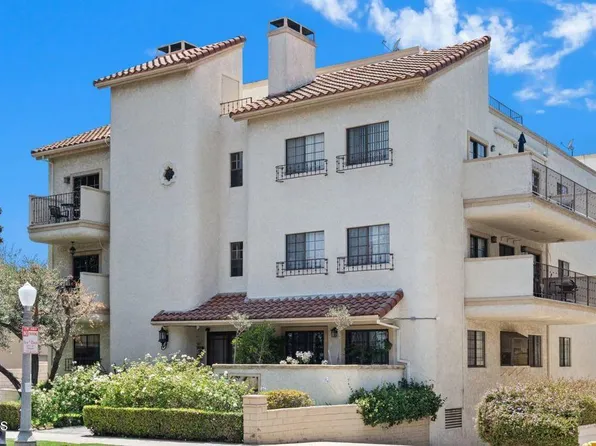 227 S Madison Ave #304, Pasadena, CA 91101