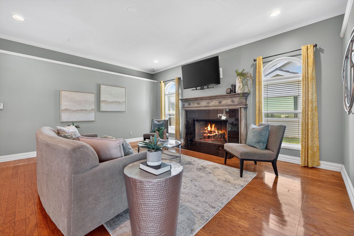 next background image