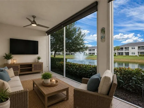 6954 Avalon CIR #703, NAPLES, FL 34112