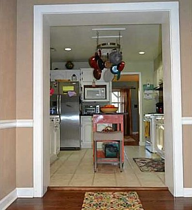 2nd image of 1106 Jewell Ave