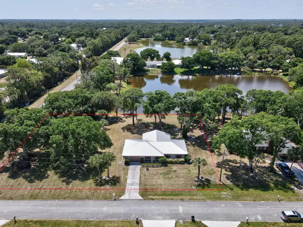 8103 Santa Clara Boulevard, Fort Pierce, FL 34951