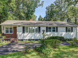 746 Cranbury Rd, East Brunswick, NJ 08816