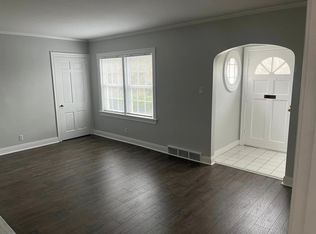 1805 Douglass Blvd, Louisville, KY 40205