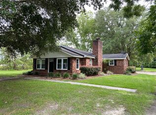 1815 Tank Rd, Odum, GA 31555