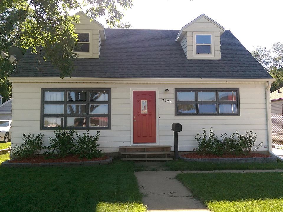 1st image of 2529 S Martha St