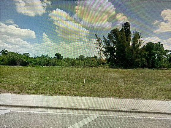3rd image of 1629 Surfside Blvd