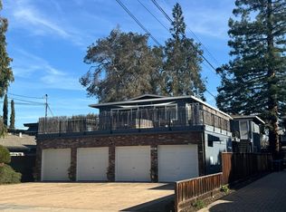 933 Florence Ln APT A, Menlo Park, CA 94025