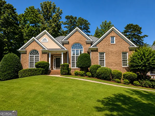 3483 Pinemont Dr, Douglasville, GA 30135