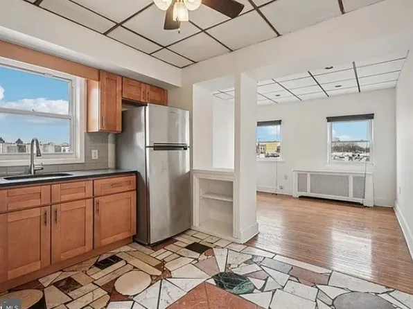 1432 W Porter St, Philadelphia, PA