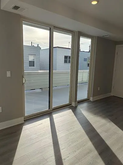 1108 Sigel St #3 — Photo 21