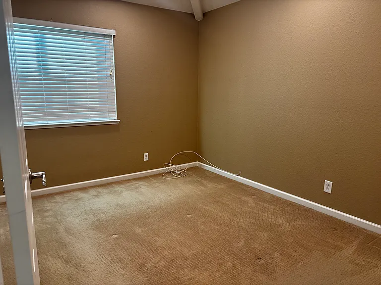 2901 Sorrento Way — Photo 10