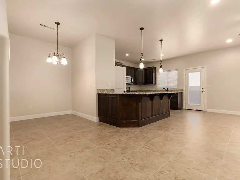 355 W 200 S #122 — Photo 8