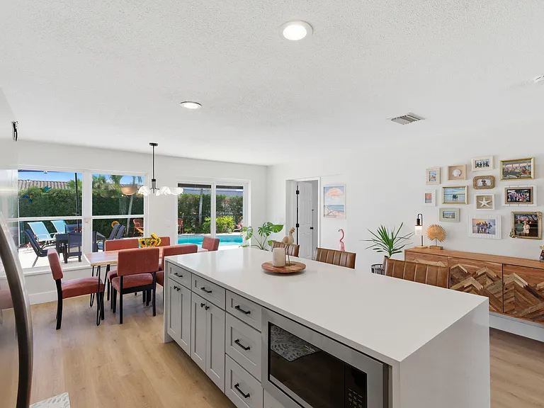 710 59th Ave — Photo 30