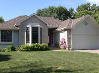 113 Applewood Ct, Council Bluffs, IA 51503