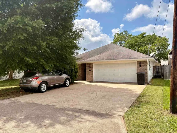 2320 Avenue A, Nederland, TX 77627