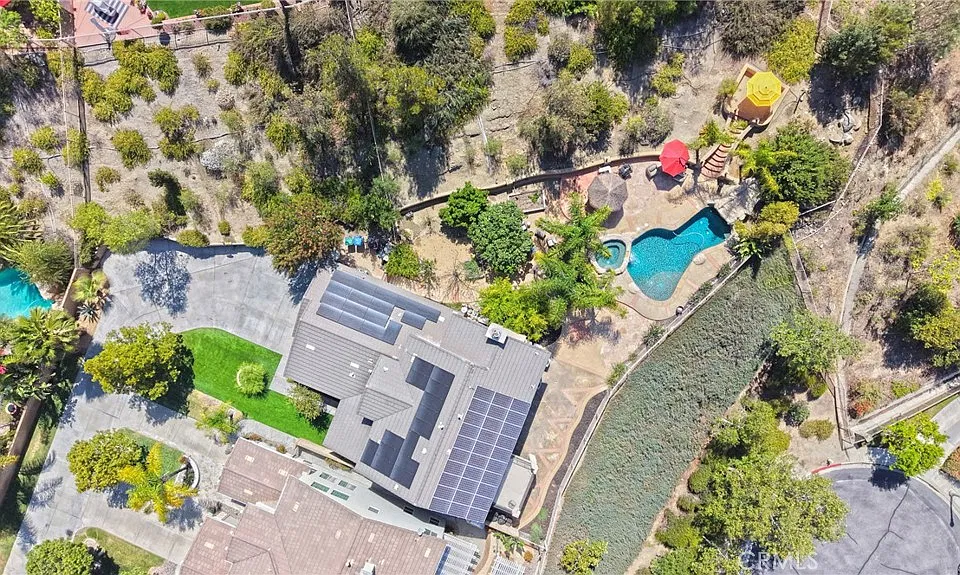 26784 Lemon Grass Way