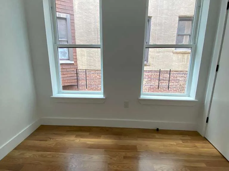 286 Hawthorne Ave #2 — Photo 14