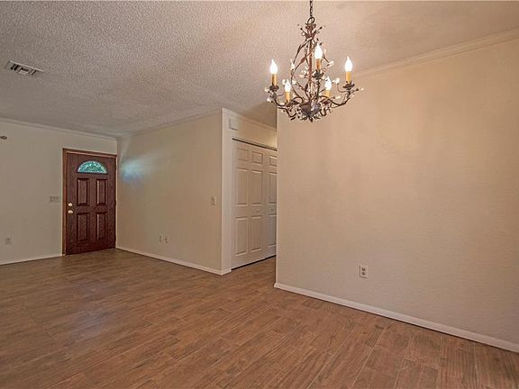 3rd image of 18335 Shadoway Ave