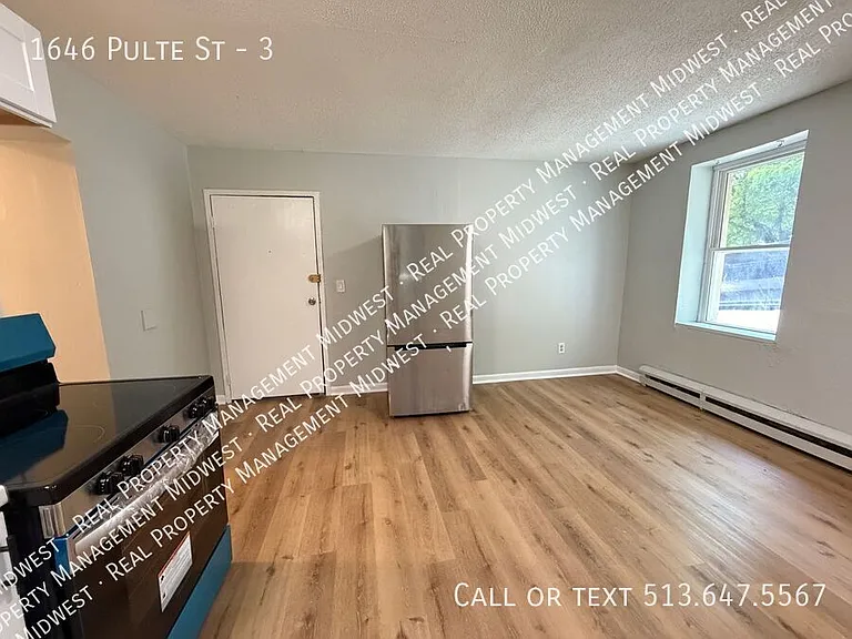 1646 Pulte St #3 — Photo 10