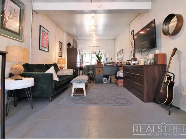 36 South 4th Street image 6 of 16