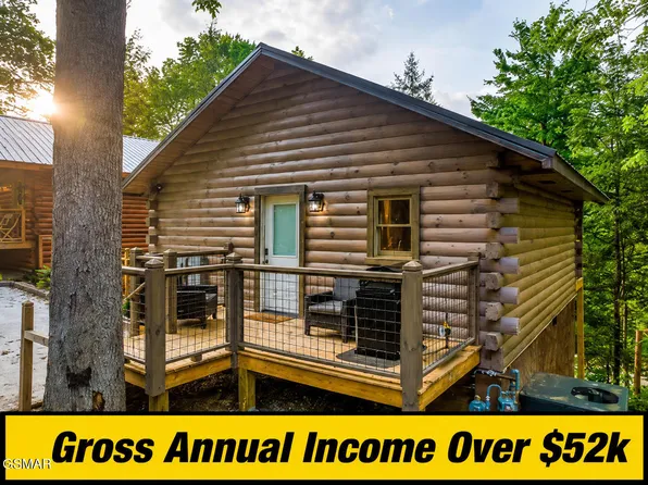 1637 Misty Hollow Way, Gatlinburg, TN 37738