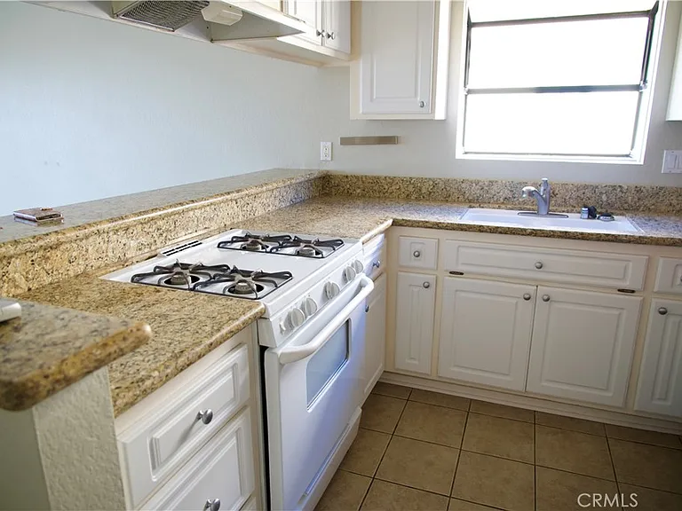 3516 E Ransom St #304 — Photo 6