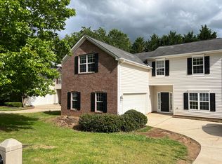 112 Shelby Ct, Simpsonville, SC 29681