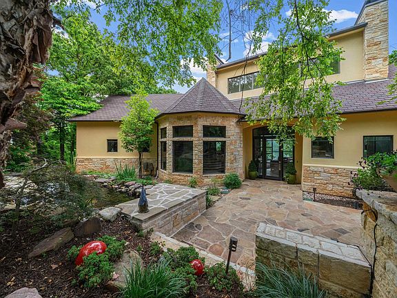 2nd image of 4438 Cascades Shoreline Dr