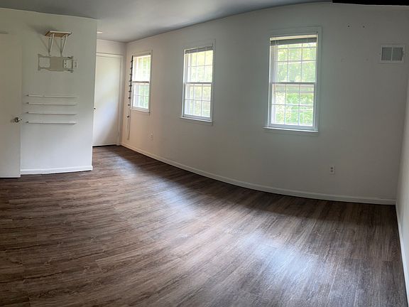 2nd image of 8216 McClelland Pl